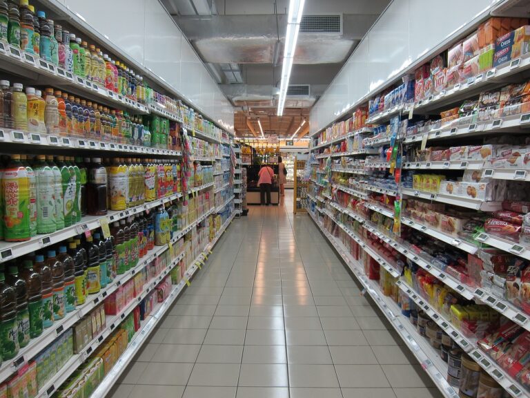 grocery-store-g9df532222_1280