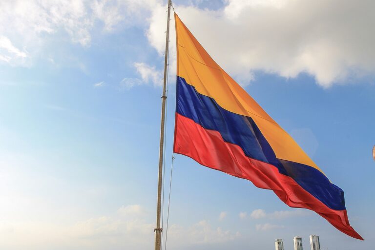 colombian-flag-674724_1280