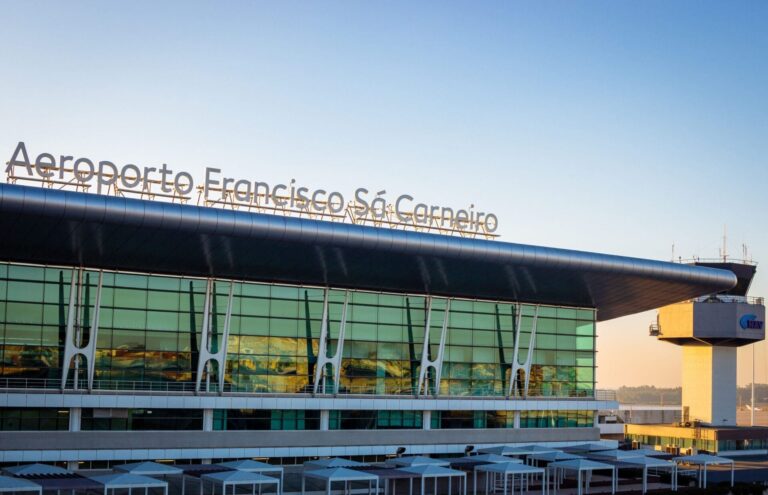 Aeroporto Francisco Sa Carneiro